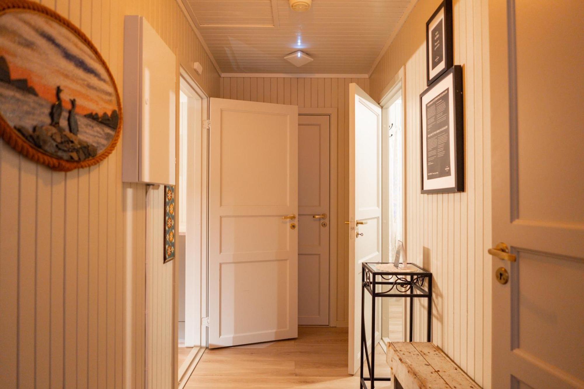 Anitas Living Rooms - Easy & Cosy Reine Buitenkant foto