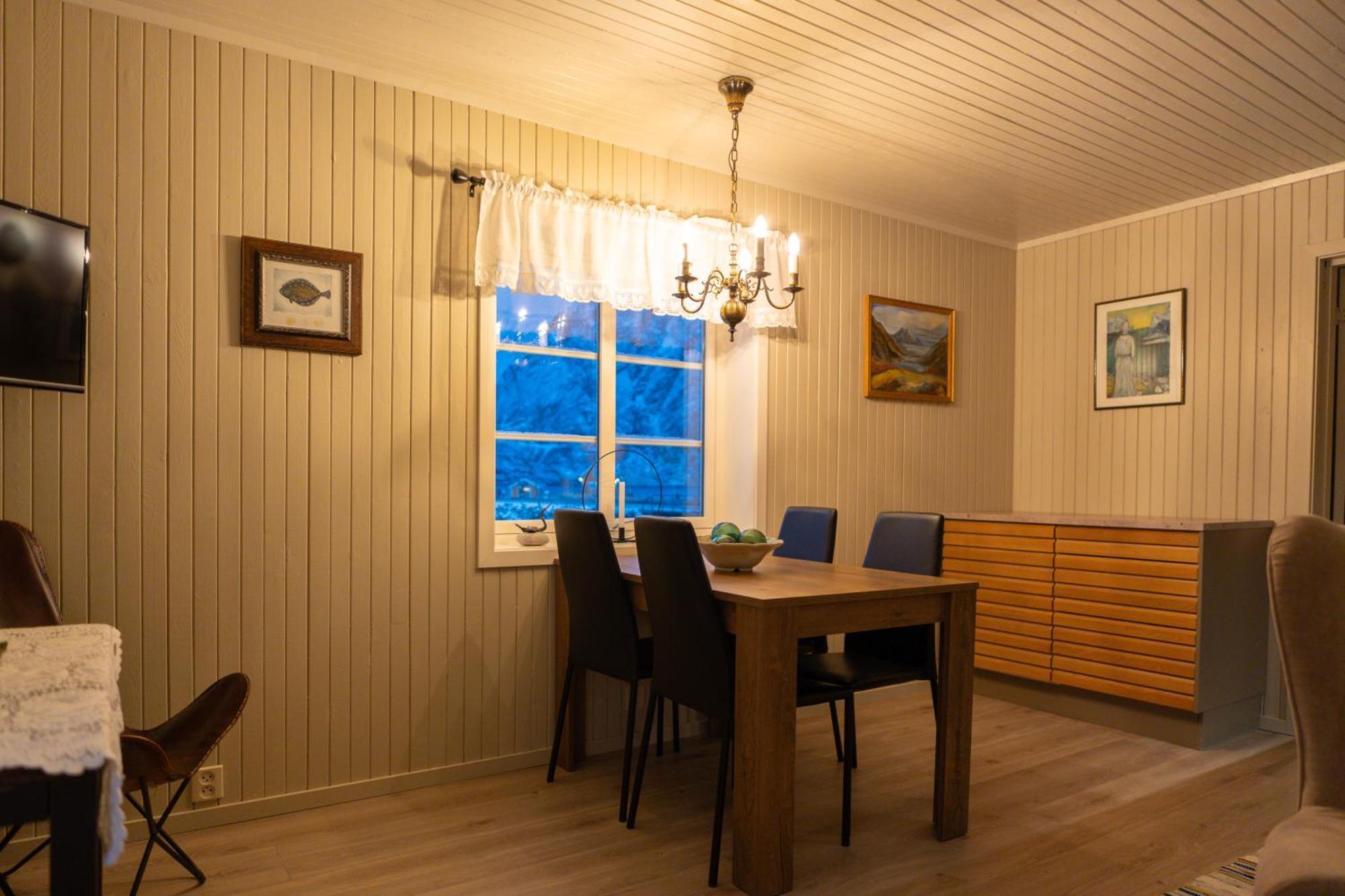 Anitas Living Rooms - Easy & Cosy Reine Buitenkant foto